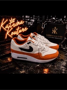 Nike Air Max 1 White Black Burnt Orange Sneakers Women’s Size 10 / Men’s 8.5